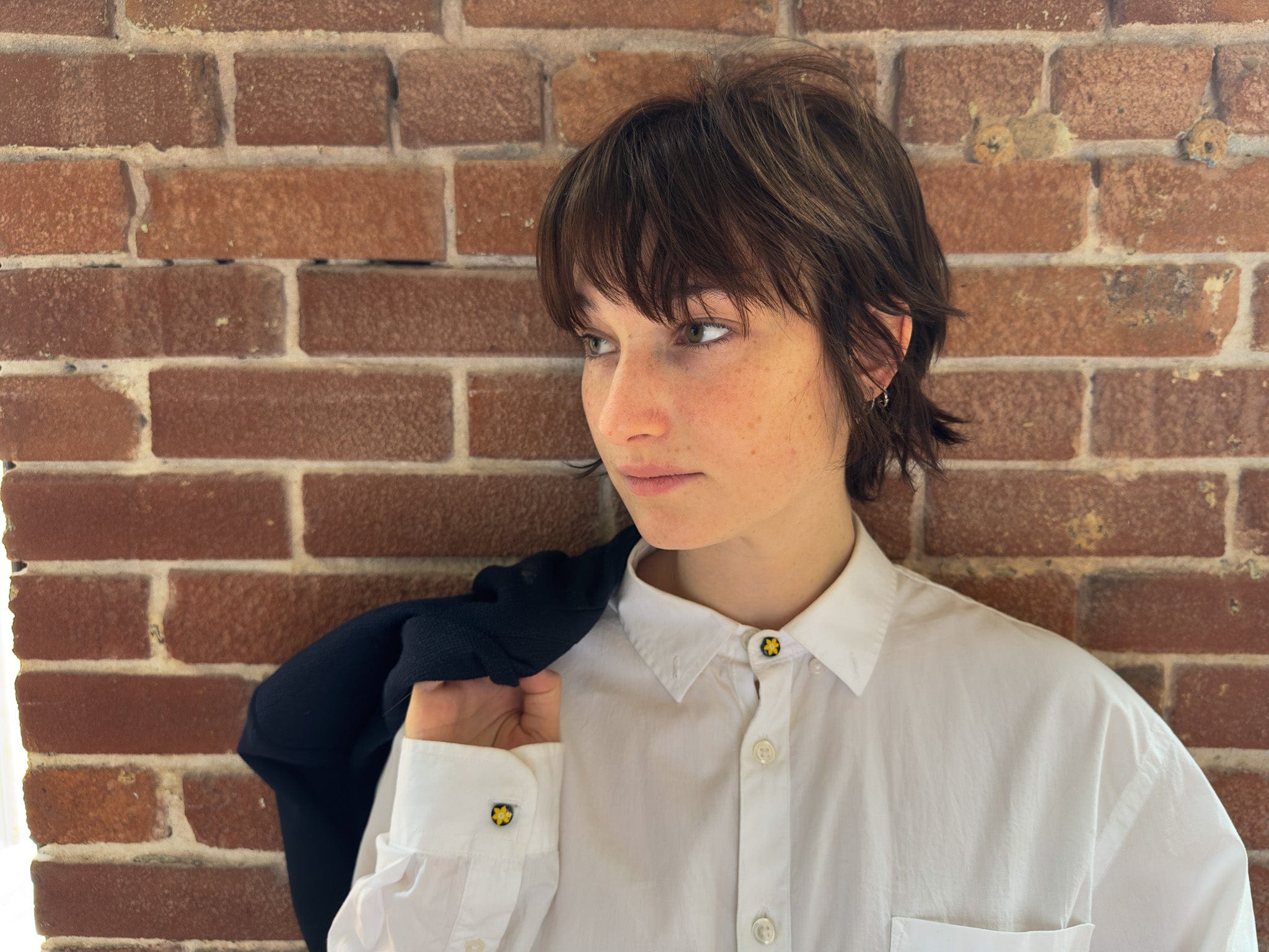 Model wearing the Cochic Canadian Cancer Society Daffodil Shirt Collar and cuff extender