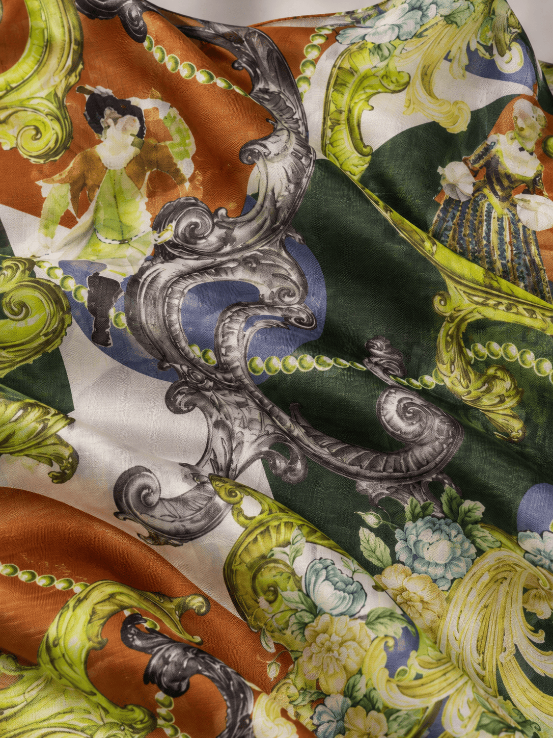 Marie Curie wool silk foulard close-up detail - Cochic