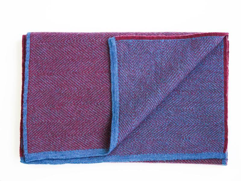 HERRINGBONE CASHWOOL SCARF - REVERSIBLE - BURGUNDY - Cochic