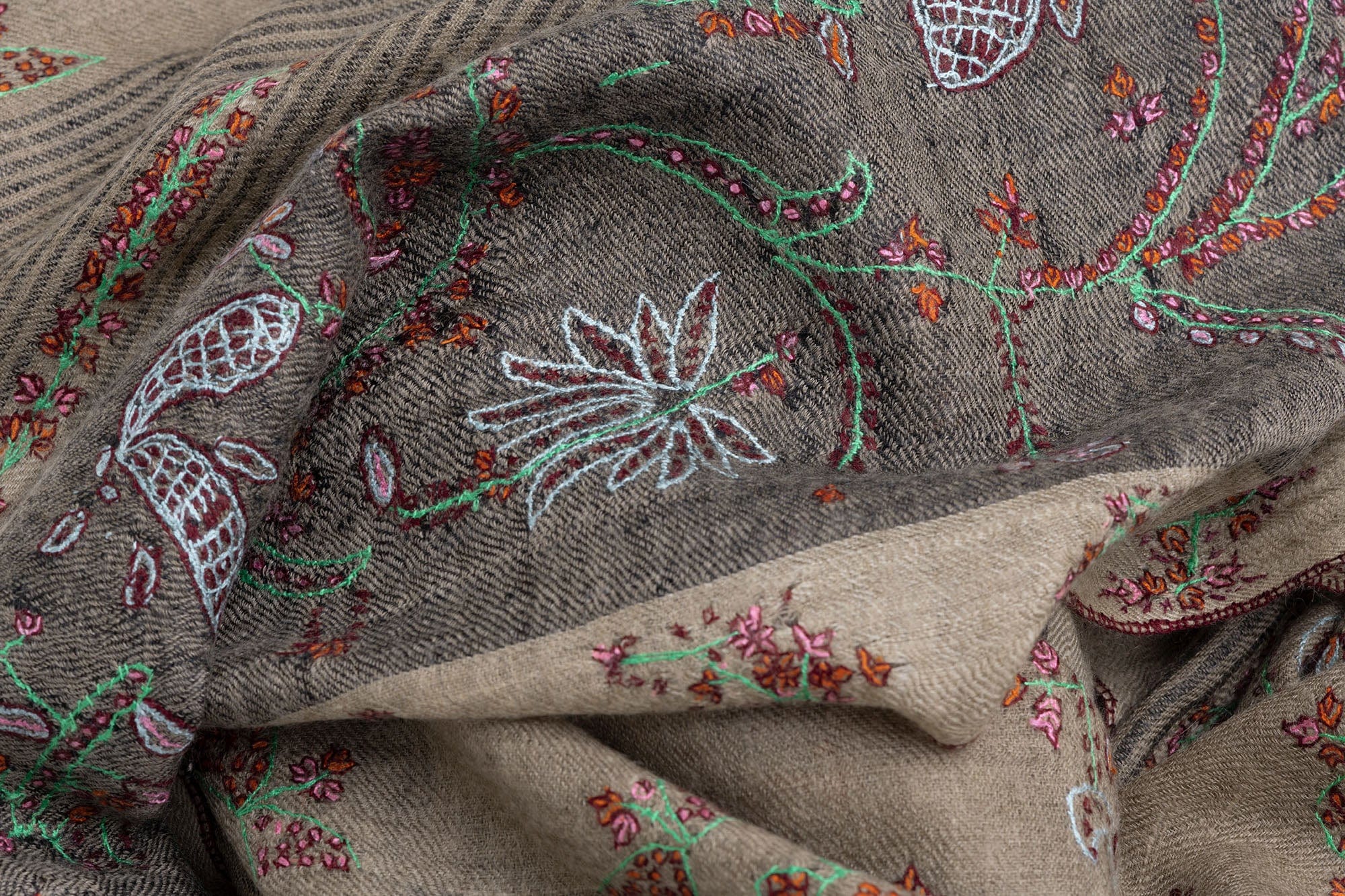 Pashmina shawl detail